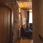 Hostel Alin Stone House