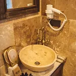 Hostel Alin Stone House *