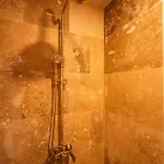 Alin Stone House Hostel *