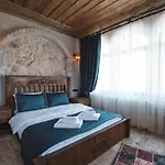 Alin Stone House