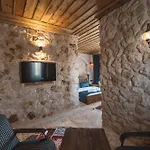 Alin Stone House Hostel