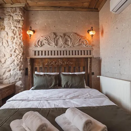 Hostel Alin Stone House