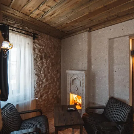 Alin Stone House *