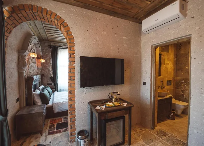 Alin Stone House Hostel *