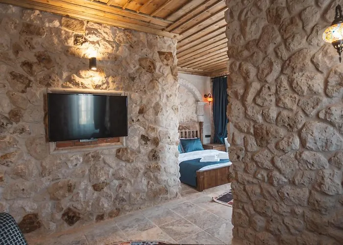 Alin Stone House Hostel